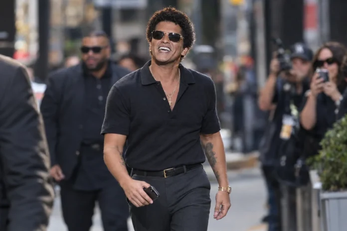 bruno mars ethnic group